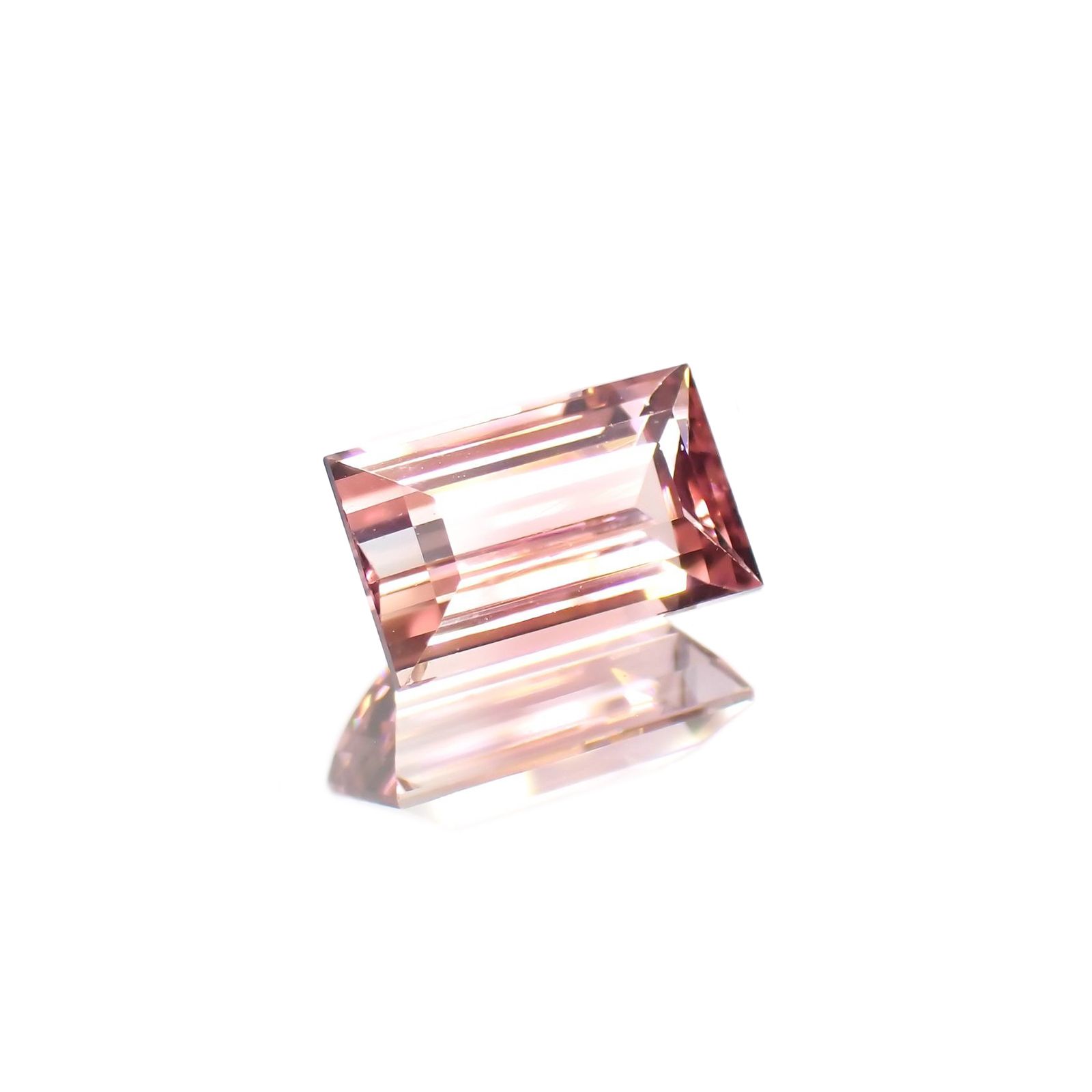 パーティカラートルマリン(宝石名パーティカラード・トルマリン