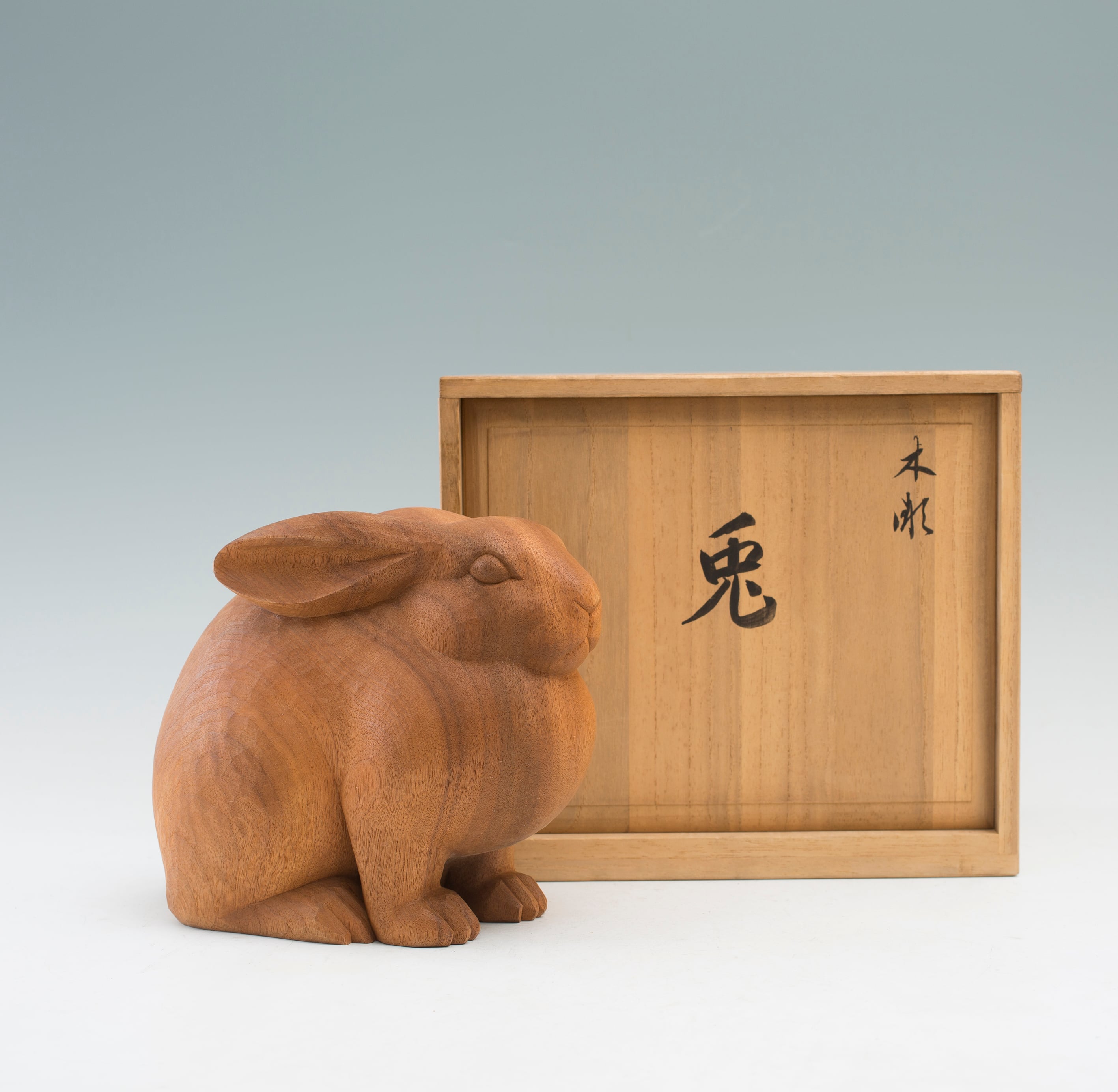 木彫 一刀彫 兎 置物 泉鶴寿斎 うさぎ 卯年 干支飾り オブジェ