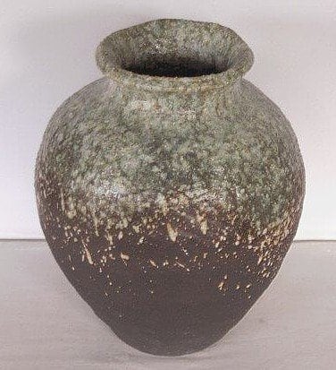 古信楽窯変ひねり壺型花入 13号 （信楽焼き・花瓶・花入れ・花器・壺