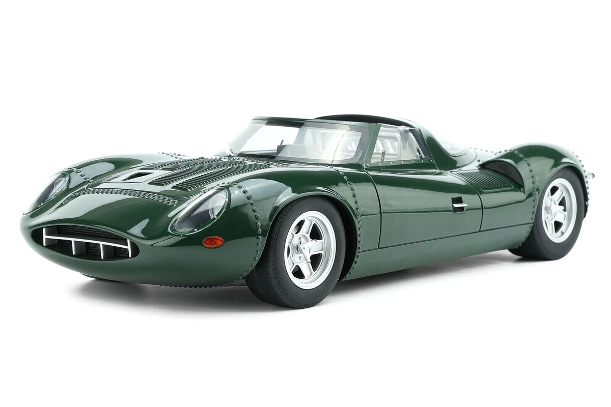 1/18 Jaguar XJ13 Spider 1966 Classic (Green) Resin Model Car by GT