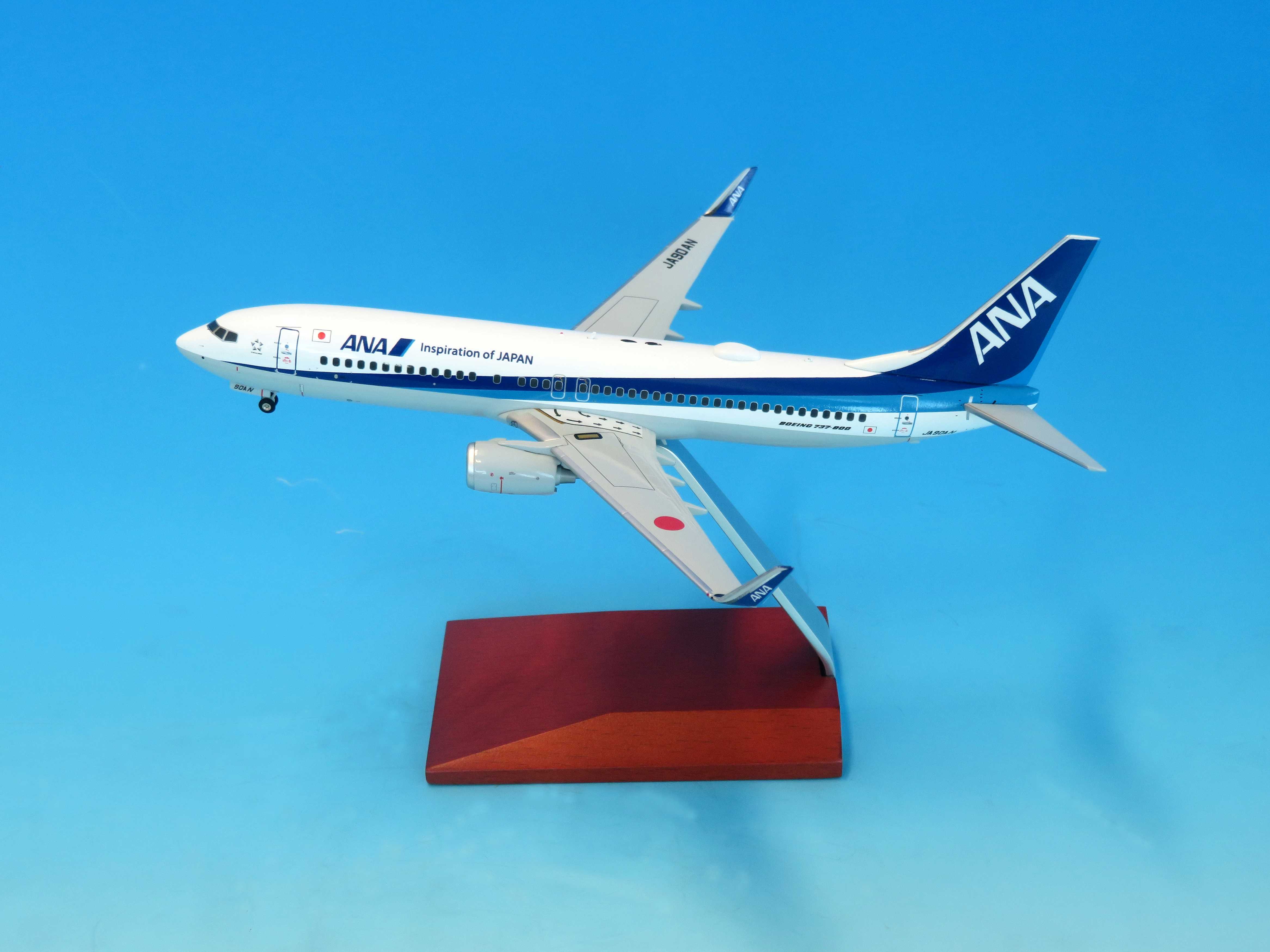 全日空商事 1/200 (ダイキャスト製) 737-800 JA90AN ダイキャスト完成