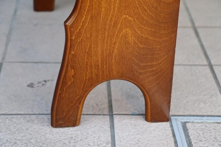 Karimoku(カリモク家具)のCOLONIAL(コロニアル)シリーズ マガジン