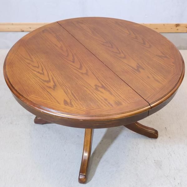 MITSUKOSHI(三越家具)の高級家具、Brugge(ブルージュ)のオーク材 伸長