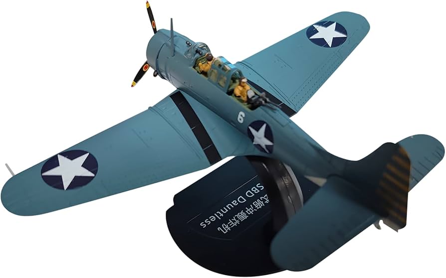 Amazon.co.jp: 第二次世界大戦SBDドーントレス潜水爆撃機飛行機モデル1