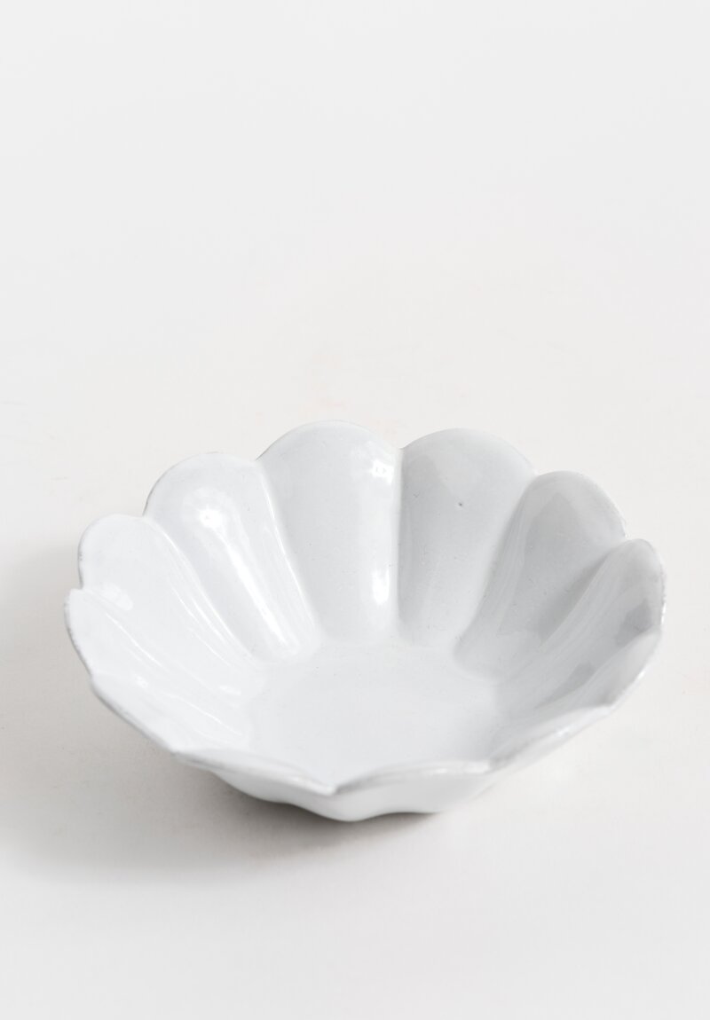Astier de Villatte Small Marguerite Fruit Bowl in White | Santa Fe