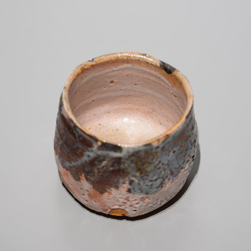 Kai Tsujimura / Shino Tea Bowl – HULS GALLERY TOKYO | 現代工芸