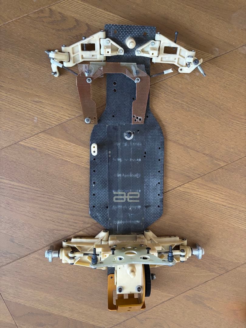 アソシエイテッドRC-10 （おそらく）当時もの 復刻??】チーム・アソシエイテッド RC10 Classic 〜 40周年記念