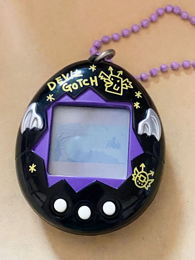 ( ・ᴗ・ )⃕↝【超希少レア当時物】デビルっちのたまごっち黒紫 BANDAI - デビルっちのたまごっちの通販 by みたろうの家。｜バンダイ