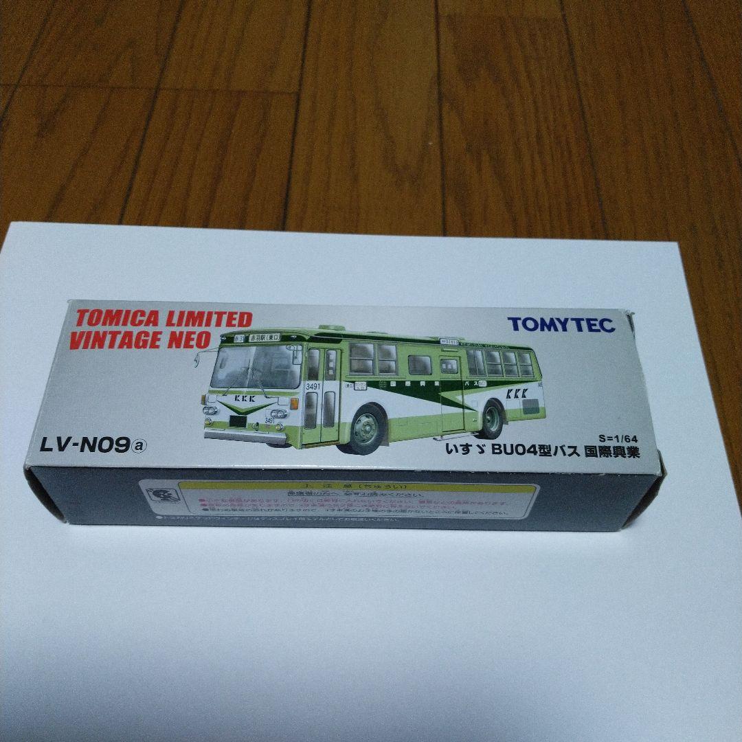 トミカリミテッドヴィンテージネオ いすゞBU04型バス 国際興業 トミカリミテッドヴィンテージ NEO 1/64 いすゞ BU04型バス (国際興業