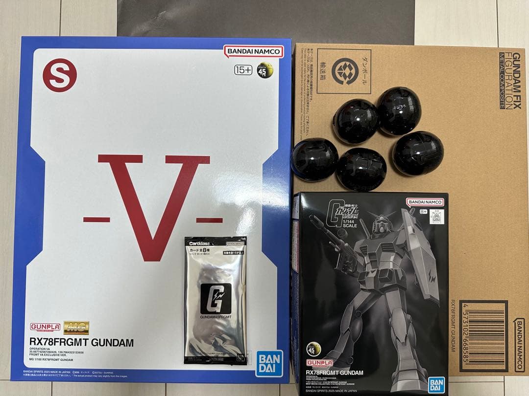 【限定】10点セット フラグメント　ガンダム 藤原ヒロシのフラグメント×「機動戦士ガンダム」ガンプラやロゴTなど