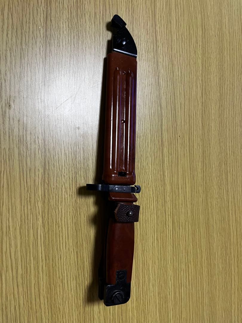 自分の保管分放出AK登山ナイフイズマッシュ鋸刃付き　刃はあまりついていません 楽天市場】山人 YAMABITO キャンプ切り出しナイフ 6分ロング 本革