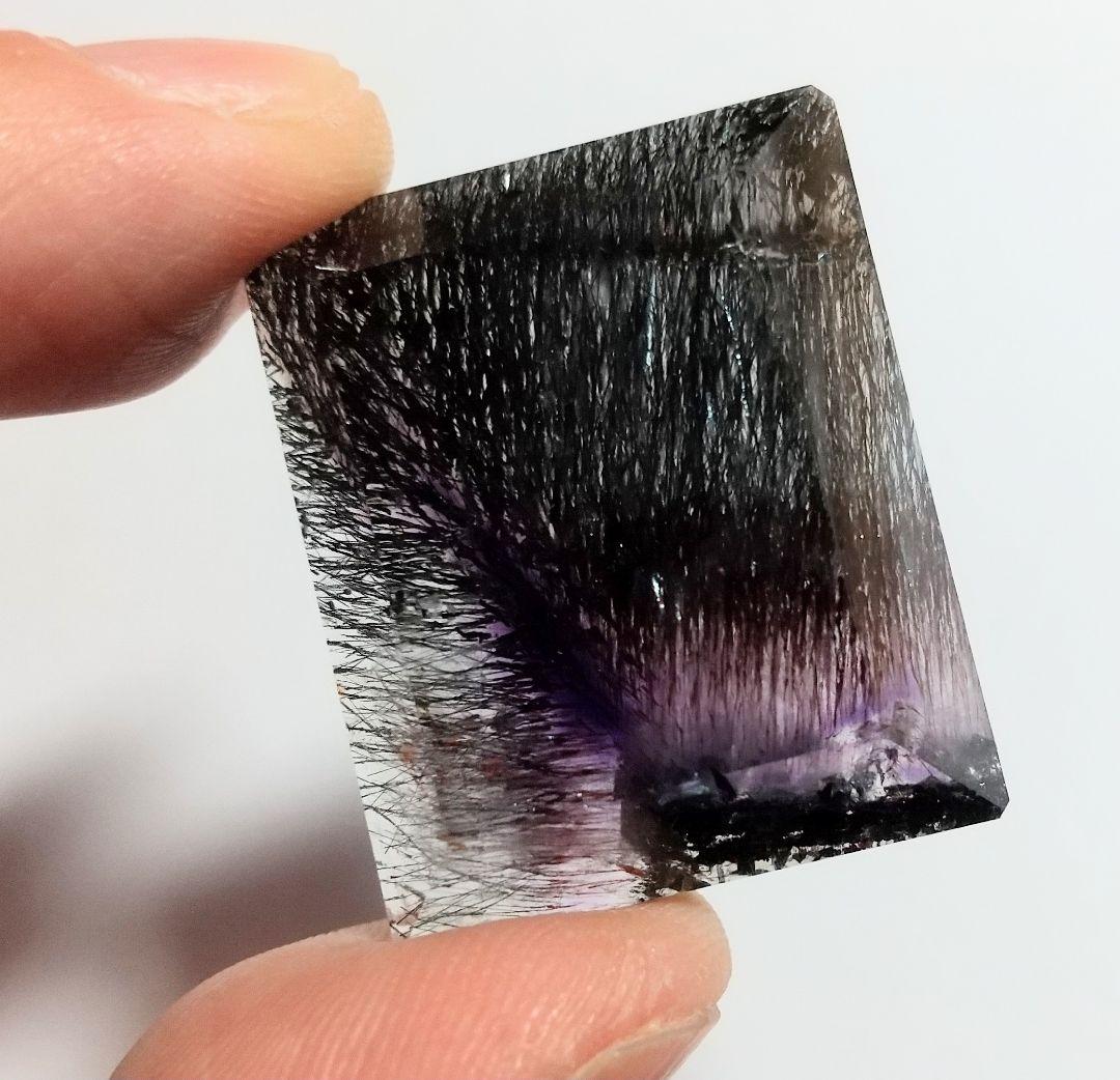 ス―パ―セブン 原石ル―ス マダガスカル産]スーパーセブン原石ナチュラルポイント/クラスター