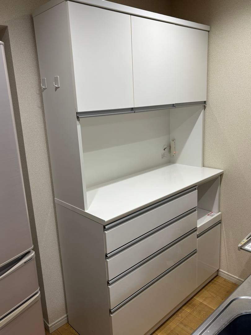 引き取り限定 ハイグレード 食器棚 キッチン棚 白 キャビネット キッチンボード 楽天市場】【設置無料】キッチンカウンター 完成品 幅140cm ホワイト