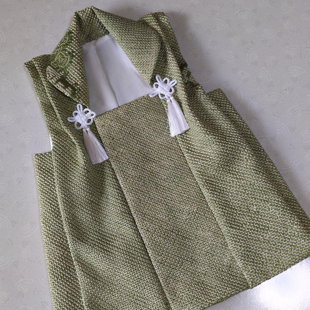 七五三３歳男の子正絹総絞りの被布(抹茶色の柄あり） 七五三被布 : K179 【三歳男児被布】抹茶兜×オフホワイト丸文(K245