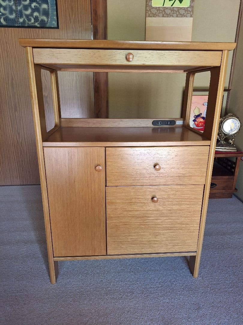 美品 カリモクkarimoku 電話台・ファックス台 引き出し付き カリモク家具（KARIMOKU FURNITURE） カリモク マルチチェスト 木製