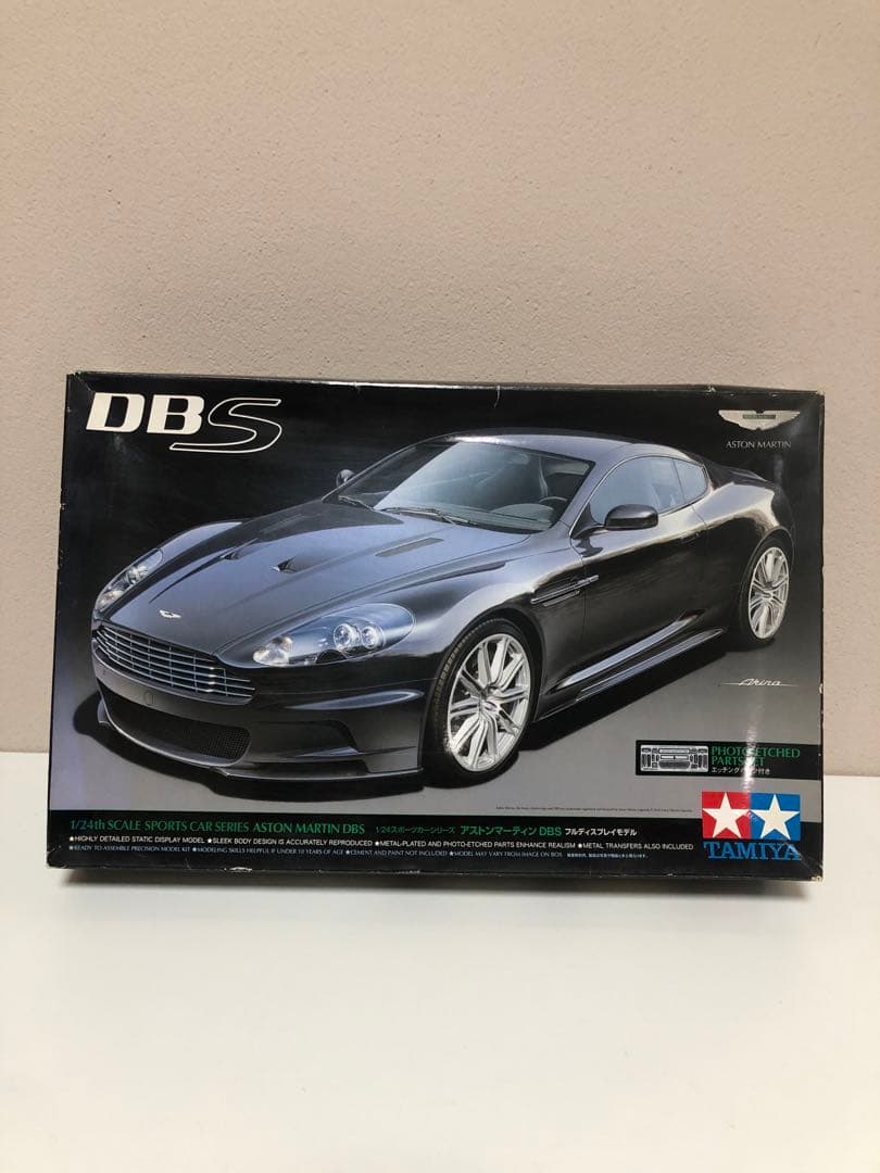 タミヤ 1/24スポーツカーシリーズ　アストンマーティンDBS プラモデル アストンマーティン DBS (プラモデル) - ホビーサーチ カーモデル