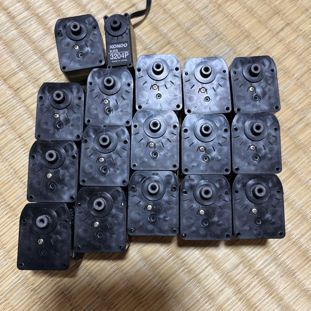 近藤科学　krs3302 16個とkrs3204P 1個　のセット 近藤科学 krs3302 16個とkrs3204P 1個 のセット KRS-4033HV ICS | 近藤