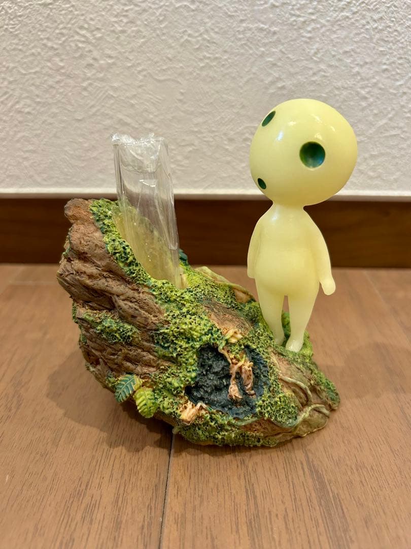 新品箱あり もののけ姫 コダマ 一輪挿し ジブリ もののけ姫 一輪挿し コダマの一輪日和 | どんぐり共和国そらのうえ店