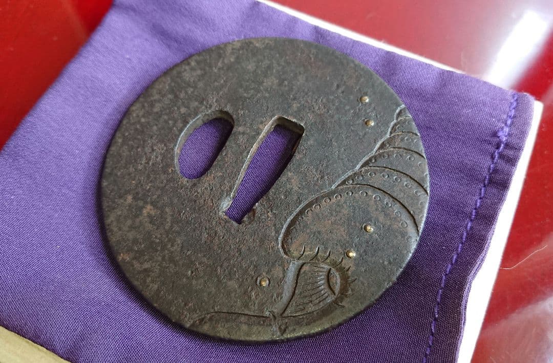 稀少 江戸後期 日本刀 刀鍔 象嵌 鍔 銘 金象嵌(花押)・(京献上) 古代文尽鍔(TU-100517)｜刀・日本刀の