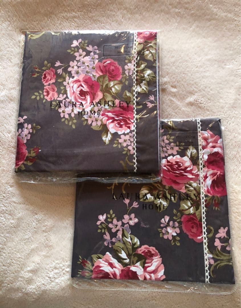 ローラアシュレイ　ピロケース　2枚 送料無料 LAURA ASHLEY ベッドキルト 【 ローラアシュレイ ベッド