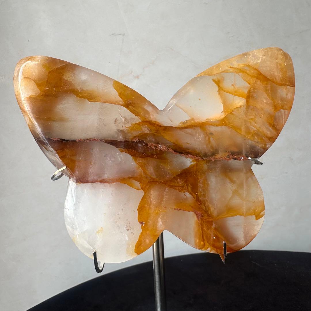 天然石マニカラン共生の蝶々 置物 彫物NO.032826 - メルカリ