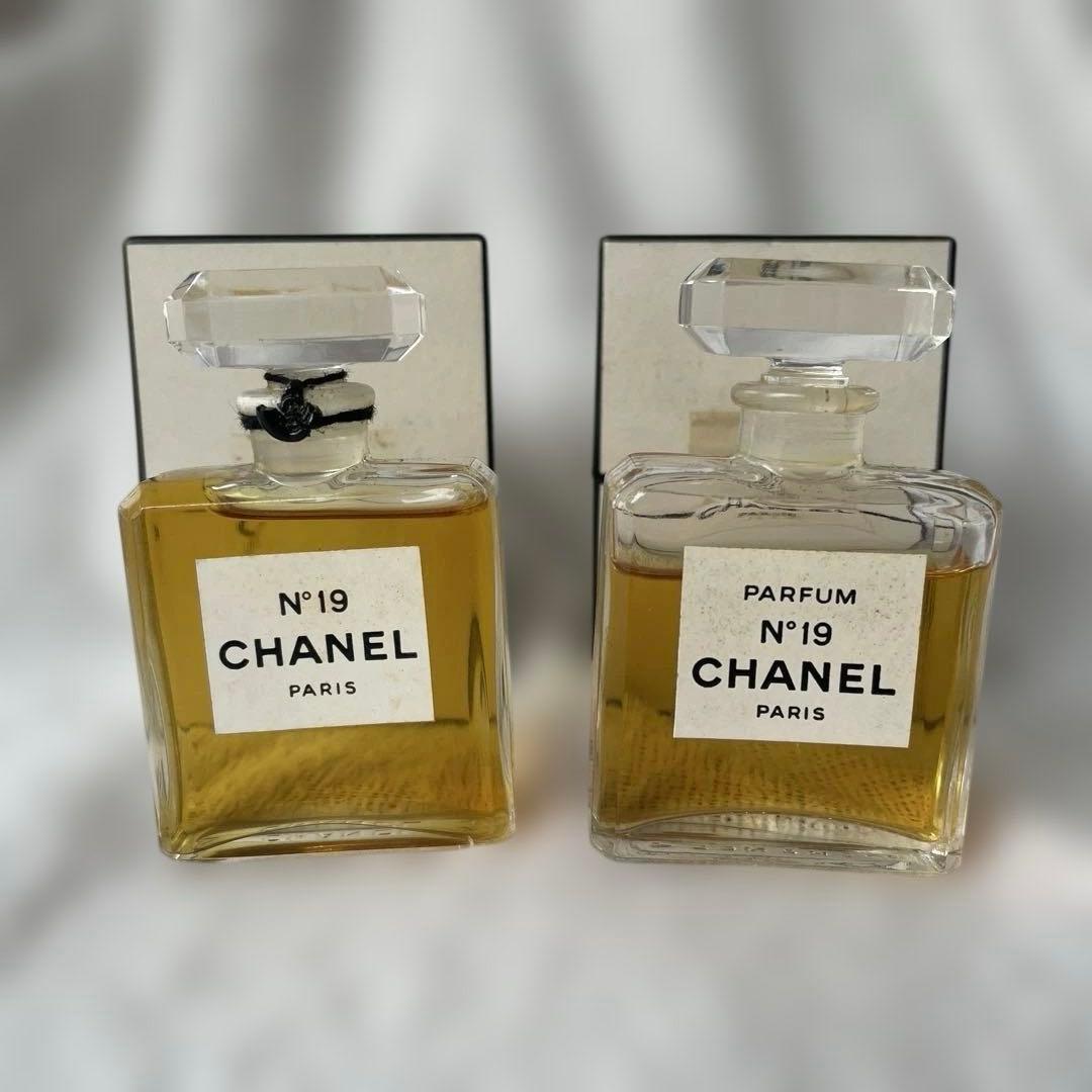 CHANEL N°19 PARFUM 14ml 2本 CHANEL シャネルNo.19 PARFUM 14ml 未使用 - メルカリ